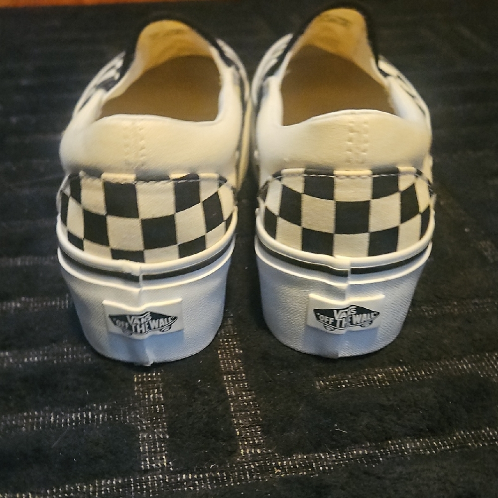 Vans Women's Black and White Checkered Stackform Sneakers - Picture 3 of 4
